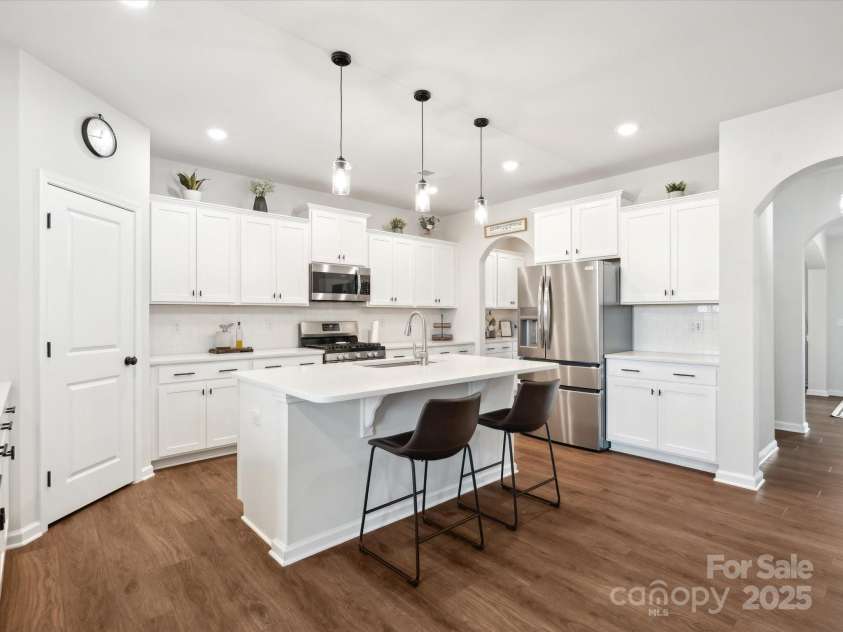 1017 Cheviot Court, Waxhaw, NC 28173.  MLS# CAR4228052, YatesRealty ID 25250. 