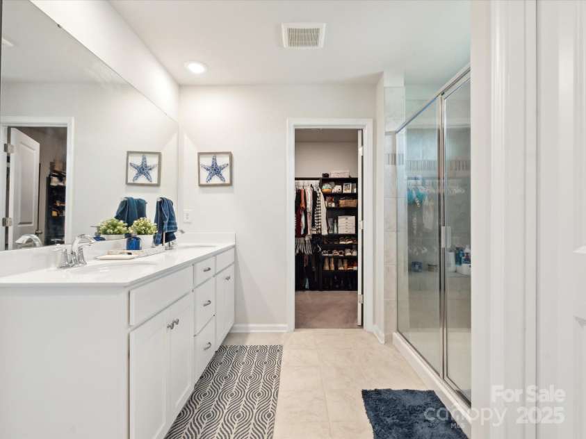 1017 Cheviot Court, Waxhaw, NC 28173.  MLS# CAR4228052, YatesRealty ID 25250. 