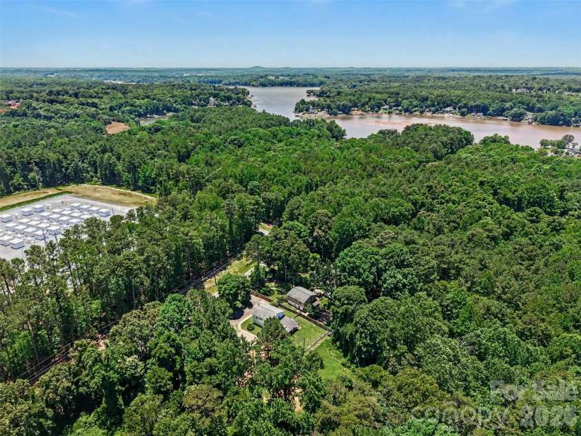 184 Canal Road, Belmont, NC 28012.  MLS# CAR4383380, YatesRealty ID 25250. 