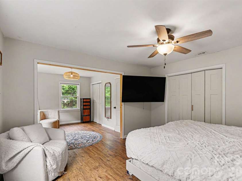 184 Canal Road, Belmont, NC 28012.  MLS# CAR4383380, YatesRealty ID 25250. Primary bedroom
