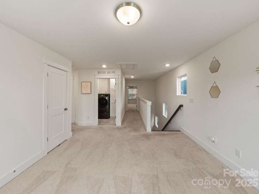 619 R L Stowe Road, Belmont, NC 28012.  MLS# CAR4329800, YatesRealty ID 25251. Upstairs Loft