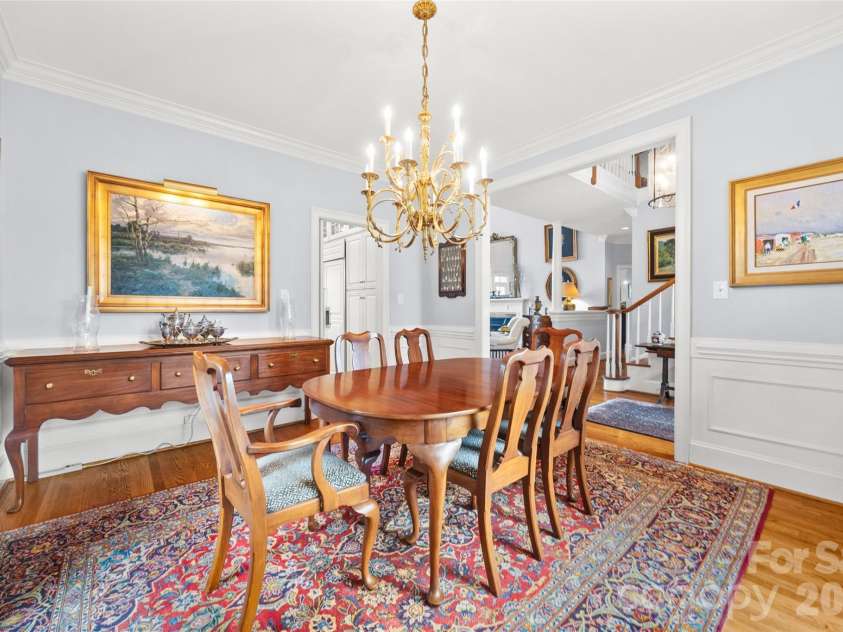 15901 Riverpointe Drive, Charlotte, NC 28278.  MLS# CAR4383846, YatesRealty ID 25252. 