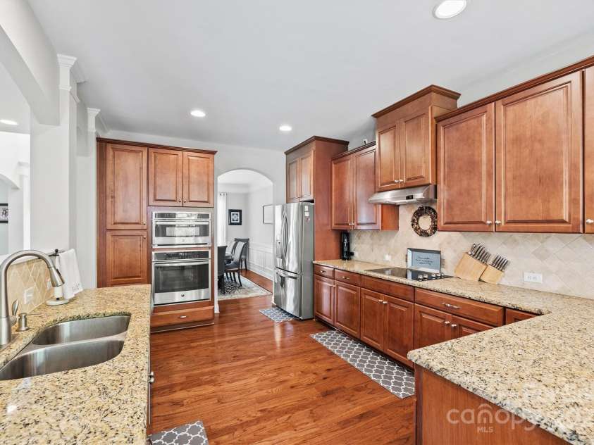 3095 Foggy Hollow Lane, Clover, SC 29710.  MLS# CAR4243248, YatesRealty ID 25252. Gourmet kitchen with wall oven/microwave and granite counters