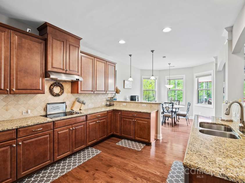 3095 Foggy Hollow Lane, Clover, SC 29710.  MLS# CAR4243248, YatesRealty ID 25252. Spacious, bright kitchen with tons of cabinet and counter space