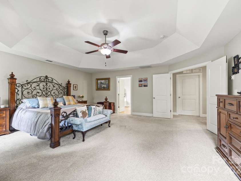 3095 Foggy Hollow Lane, Clover, SC 29710.  MLS# CAR4243248, YatesRealty ID 25252. Spacious, bright primary bedroom