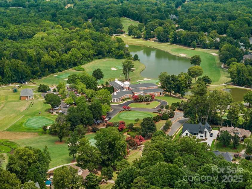 18418 Turnberry Court, Davidson, NC 28036.  MLS# CAR4244306, YatesRealty ID 25253. River Run Country Club main clubhouse