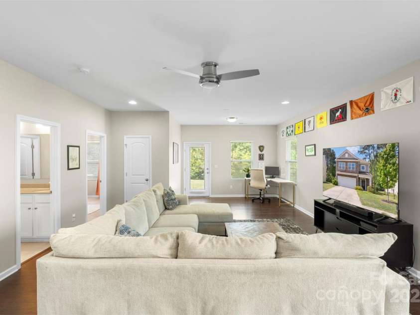 2214 Laurens Drive, Concord, NC 28027.  MLS# CAR4251337, YatesRealty ID 25254. 