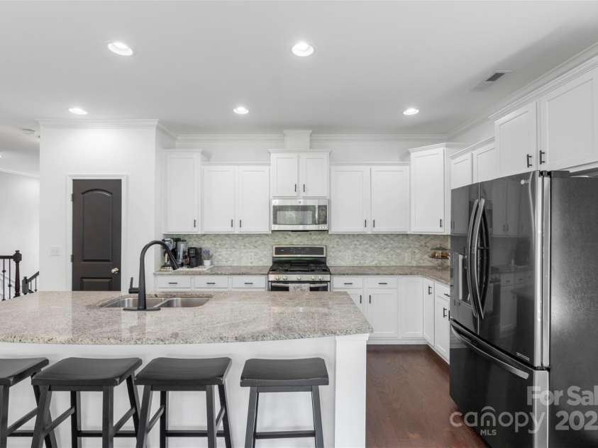 2214 Laurens Drive, Concord, NC 28027.  MLS# CAR4251337, YatesRealty ID 25254. 