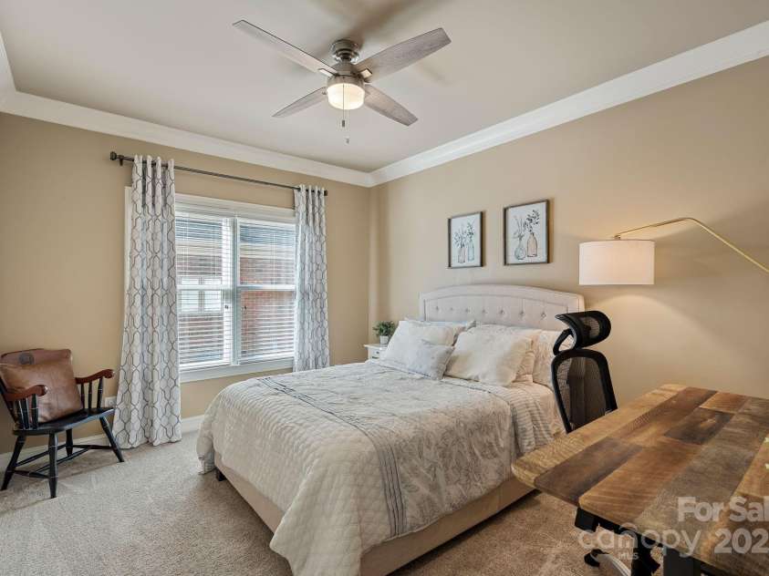 19679 Wooden Tee Drive, Davidson, NC 28036.  MLS# CAR4258951, YatesRealty ID 25255. 