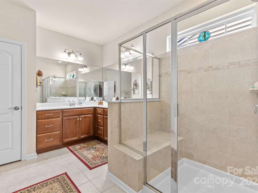 163 Carmen Way, Lancaster, SC 29720.  MLS# CAR4262630, YatesRealty ID 25256. Primary Bathroom