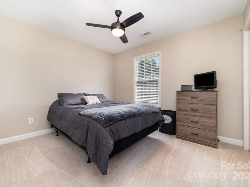 600 Capella Court, Gastonia, NC 28056.  MLS# CAR4265972, YatesRealty ID 25258. 
