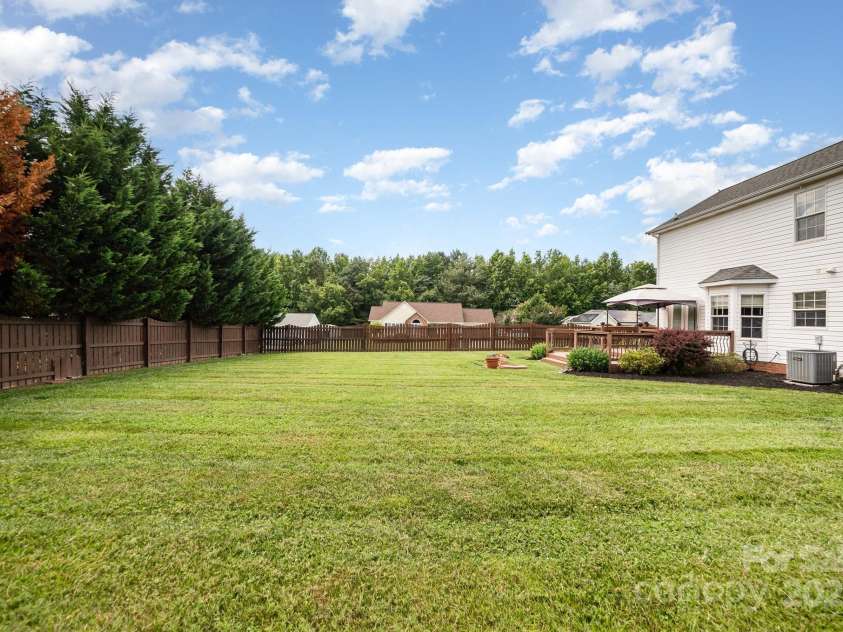 600 Capella Court, Gastonia, NC 28056.  MLS# CAR4265972, YatesRealty ID 25258. 