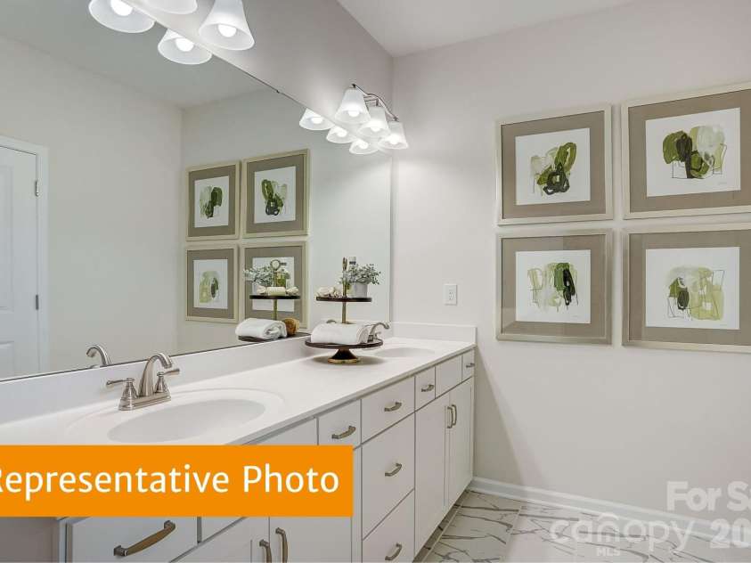 4236 Ruth Creek Court, Charlotte, NC 28216.  MLS# CAR4386261, YatesRealty ID 25259. 