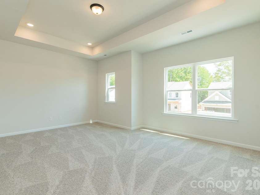 4236 Ruth Creek Court, Charlotte, NC 28216.  MLS# CAR4386261, YatesRealty ID 25259. 