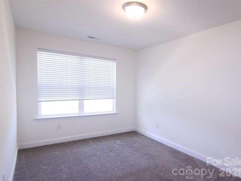 1075 South Point Road, Belmont, NC 28012.  MLS# CAR4351165, YatesRealty ID 2526. 2nd bed room or office space