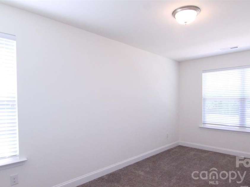 1075 South Point Road, Belmont, NC 28012.  MLS# CAR4351165, YatesRealty ID 2526. 3rd bed room or office space