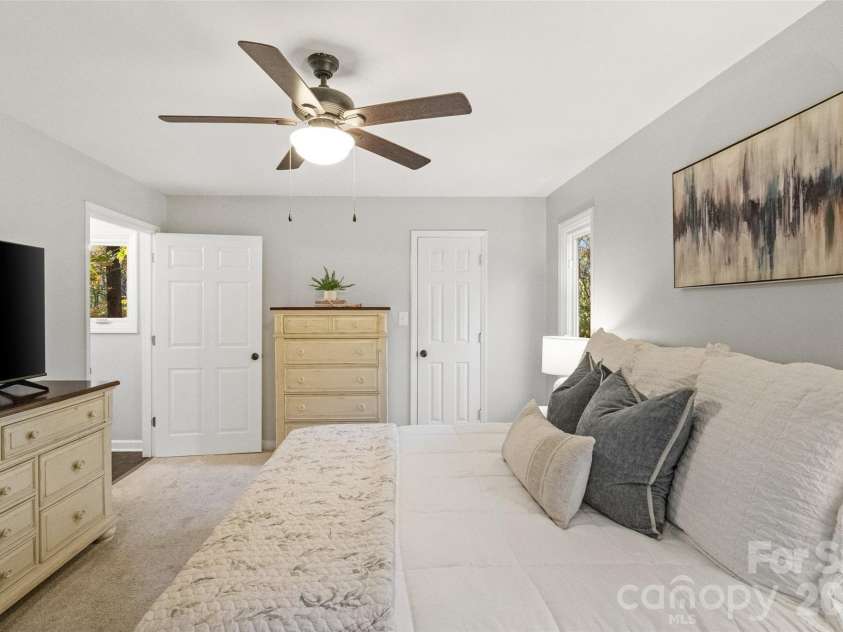 9525 Goldsmith Lane, Mint Hill, NC 28227.  MLS# CAR4333829, YatesRealty ID 2526. Primary Bedroom