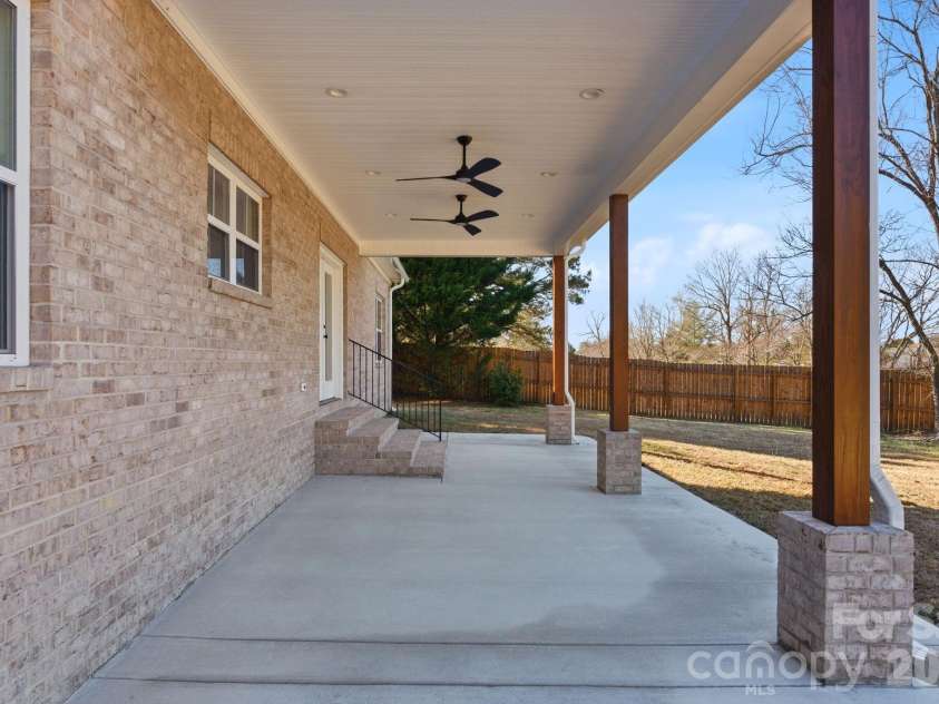 6922 Charnel Lane, Climax, NC 27233.  MLS# CAR4381655, YatesRealty ID 25263. 