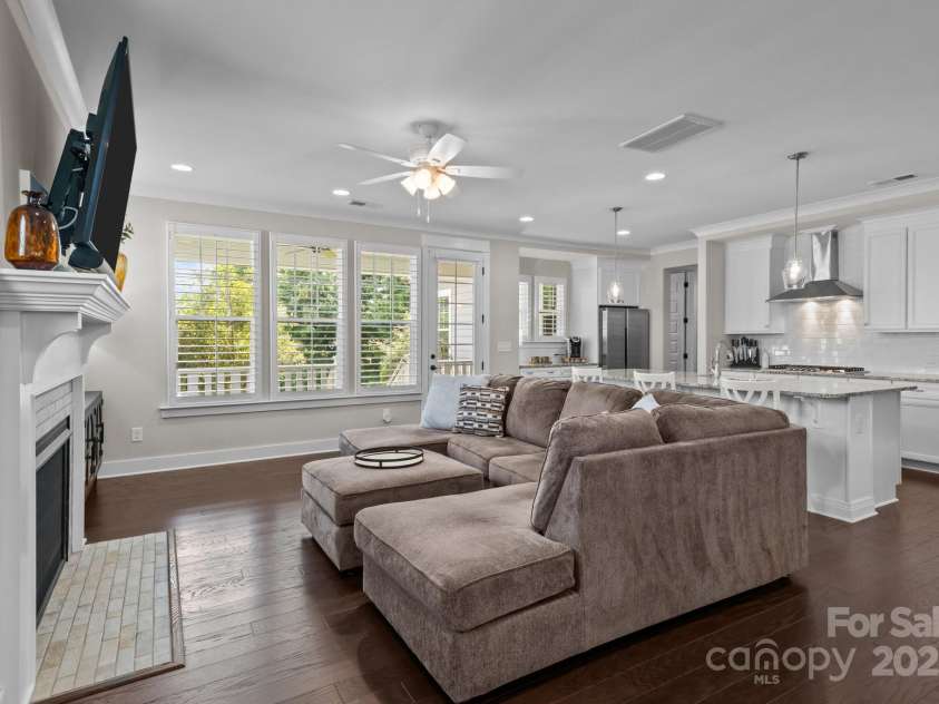124 Slocumb Lane, Mooresville, NC 28117.  MLS# CAR4271314, YatesRealty ID 25265. 