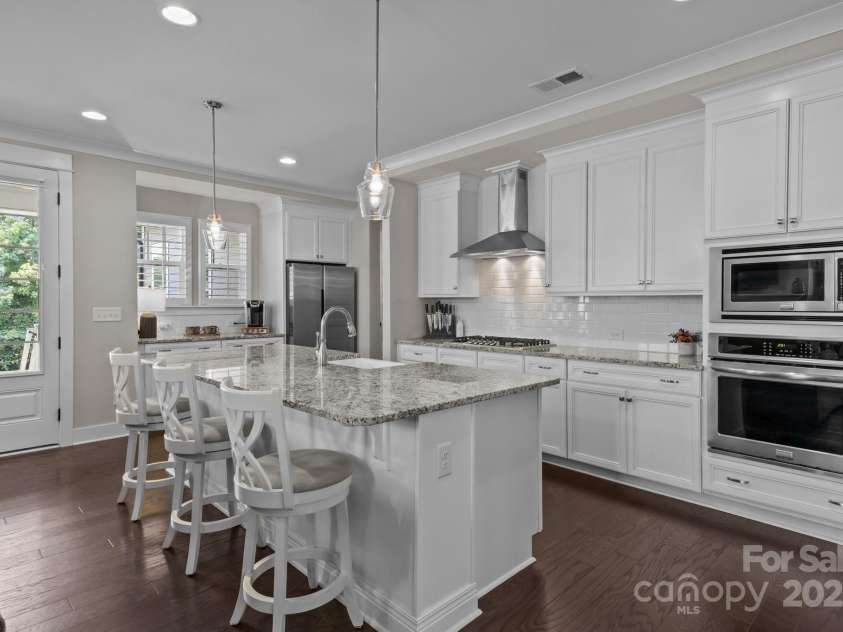 124 Slocumb Lane, Mooresville, NC 28117.  MLS# CAR4271314, YatesRealty ID 25265. 