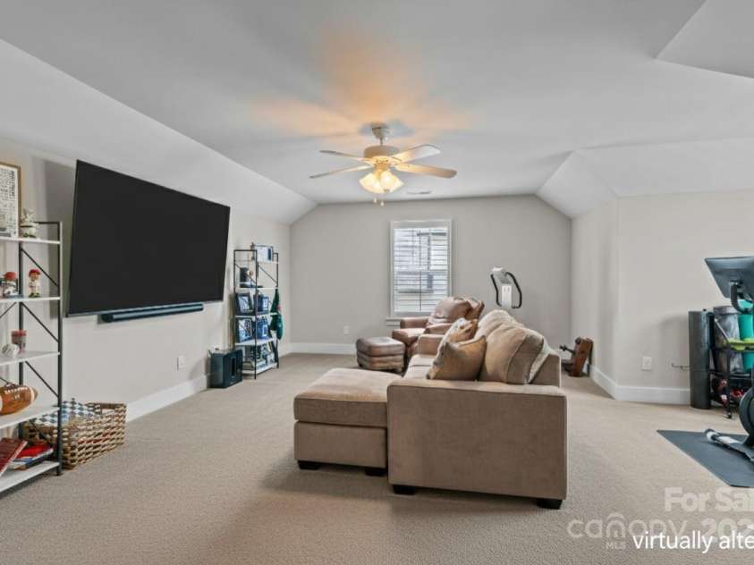 124 Slocumb Lane, Mooresville, NC 28117.  MLS# CAR4271314, YatesRealty ID 25265. Bonus Room if it had neutral carpet with seller concession