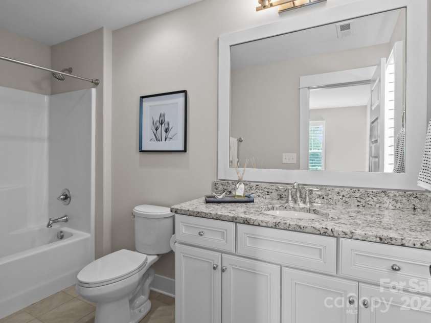 124 Slocumb Lane, Mooresville, NC 28117.  MLS# CAR4271314, YatesRealty ID 25265. Ensuite bath upstairs