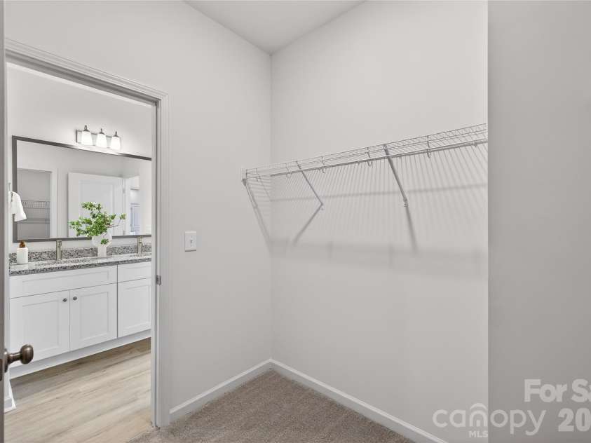 340 Field Drive, Troutman, NC 28166.  MLS# CAR4386309, YatesRealty ID 25266. Representation