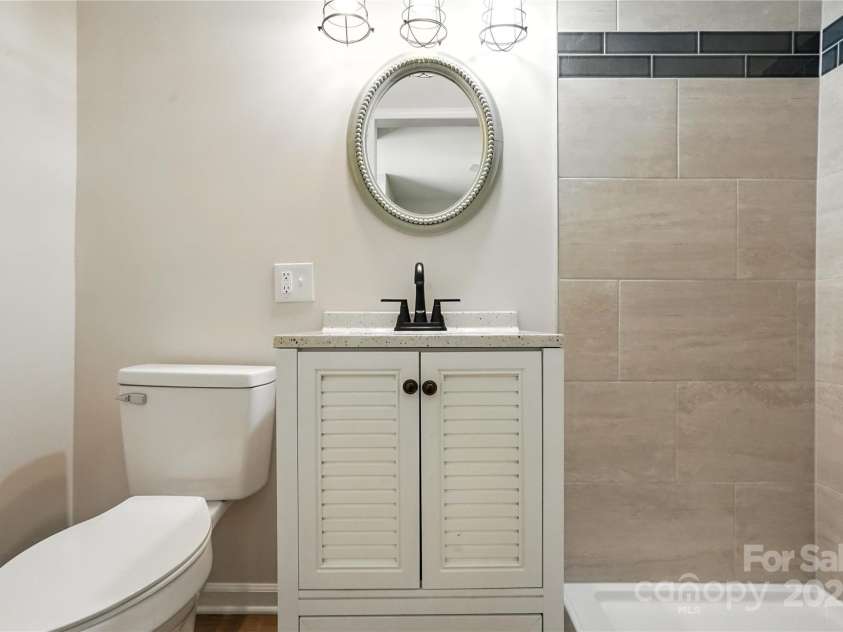 7109 Forney Hill Road, Denver, NC 28037.  MLS# CAR4306355, YatesRealty ID 25266. 