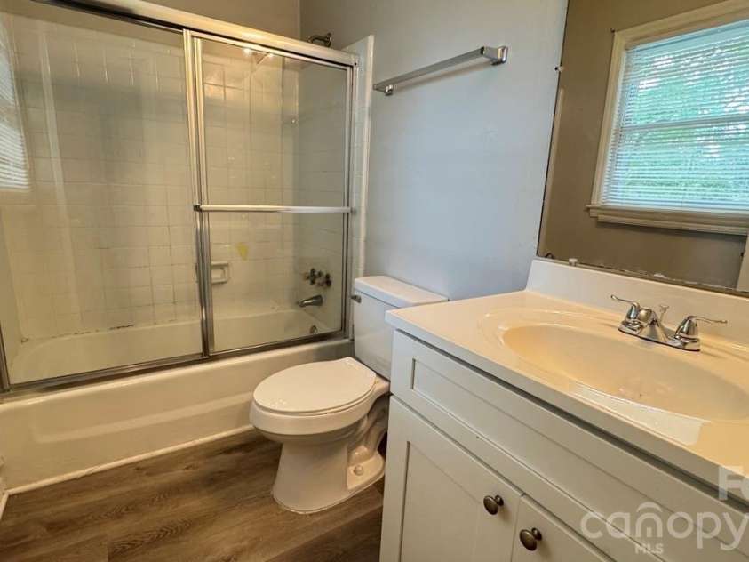 6304 Clearwater Drive, Indian Trail, NC 28079.  MLS# CAR4386323, YatesRealty ID 25267. 