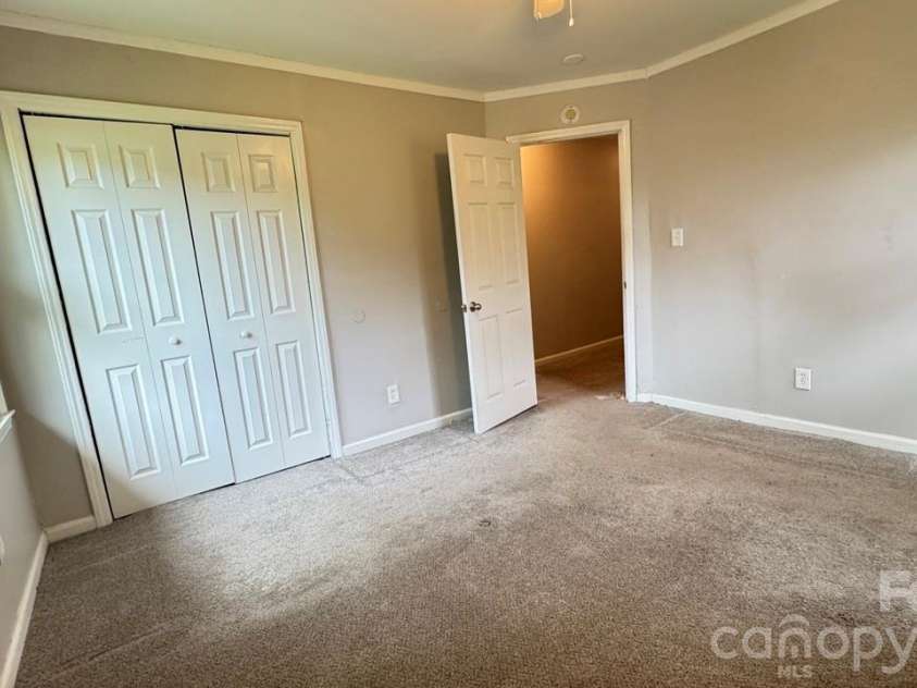 6304 Clearwater Drive, Indian Trail, NC 28079.  MLS# CAR4386323, YatesRealty ID 25267. 