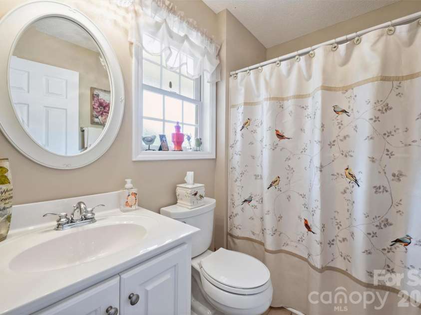 1302 Laurel Woods Drive, Gastonia, NC 28052.  MLS# CAR4386113, YatesRealty ID 25268. 