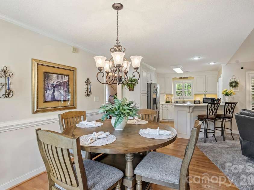 1302 Laurel Woods Drive, Gastonia, NC 28052.  MLS# CAR4386113, YatesRealty ID 25268. 