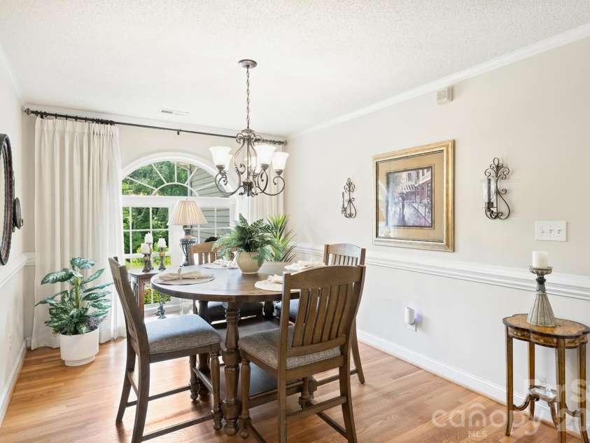 1302 Laurel Woods Drive, Gastonia, NC 28052.  MLS# CAR4386113, YatesRealty ID 25268. 