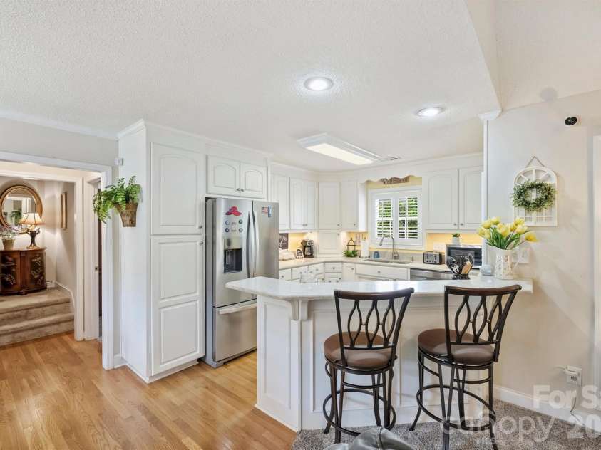 1302 Laurel Woods Drive, Gastonia, NC 28052.  MLS# CAR4386113, YatesRealty ID 25268. 