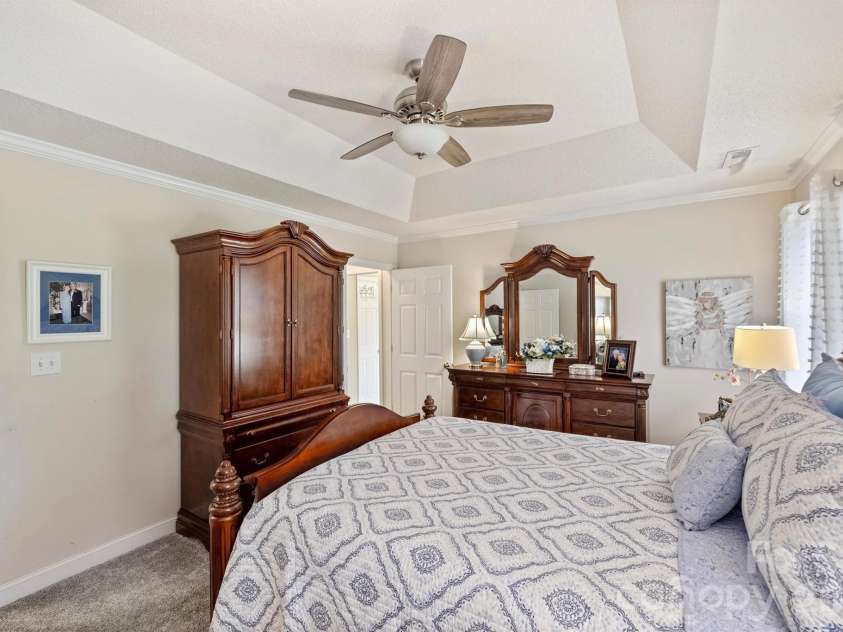 1302 Laurel Woods Drive, Gastonia, NC 28052.  MLS# CAR4386113, YatesRealty ID 25268. 
