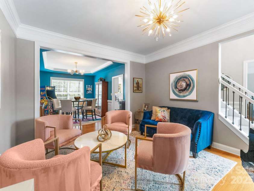 11202 Mountain Pine Drive, Charlotte, NC 28214.  MLS# CAR4273710, YatesRealty ID 25269. Living Room