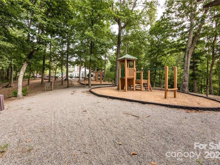 11202 Mountain Pine Drive, Charlotte, NC 28214.  MLS# CAR4273710, YatesRealty ID 25269. One of Two Playgrounds
