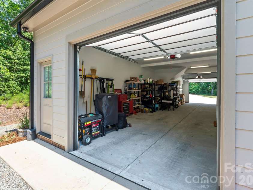 2866 Backwoods Trail, Denver, NC 28037.  MLS# CAR4351798, YatesRealty ID 2527. 