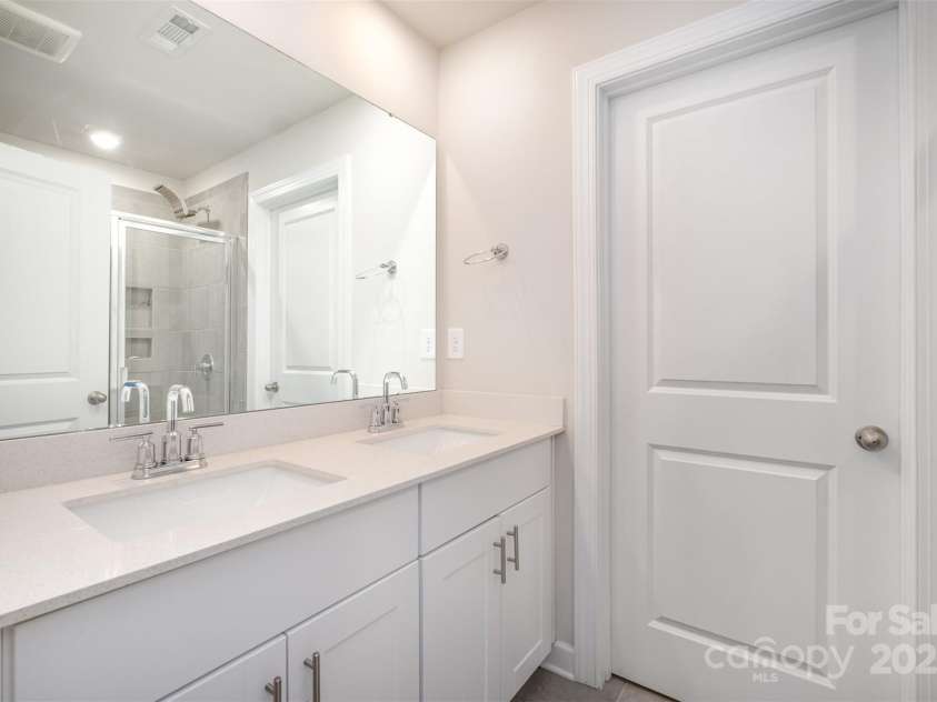 3515 Auburn Curb Road, Charlotte, NC 28217.  MLS# CAR4318575, YatesRealty ID 2527. 