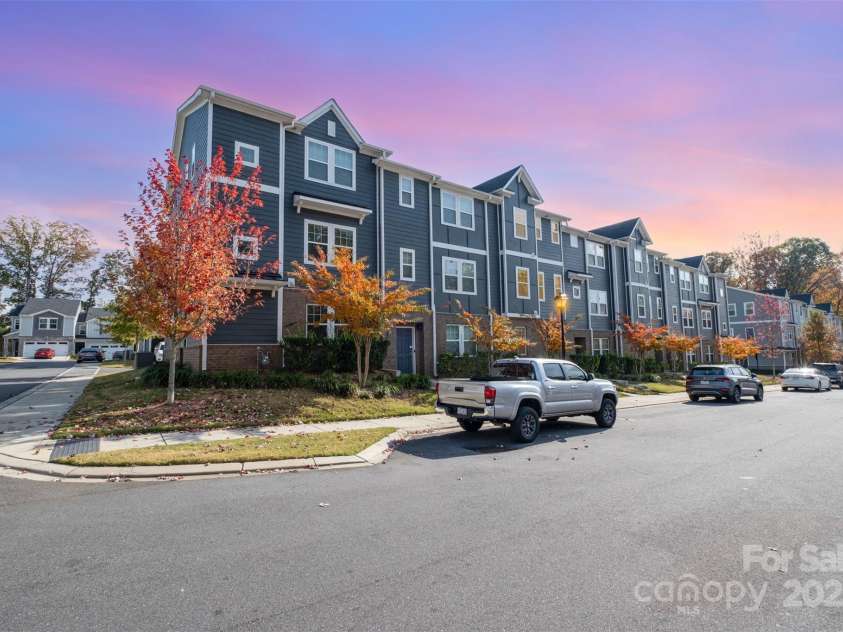 3515 Auburn Curb Road, Charlotte, NC 28217.  MLS# CAR4318575, YatesRealty ID 2527. 