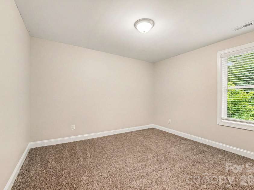 1468 Mayfair Drive, Conover, NC 28613.  MLS# CAR4384503, YatesRealty ID 25270. 