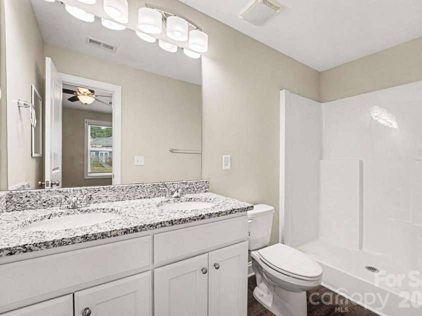 1468 Mayfair Drive, Conover, NC 28613.  MLS# CAR4384503, YatesRealty ID 25270. 