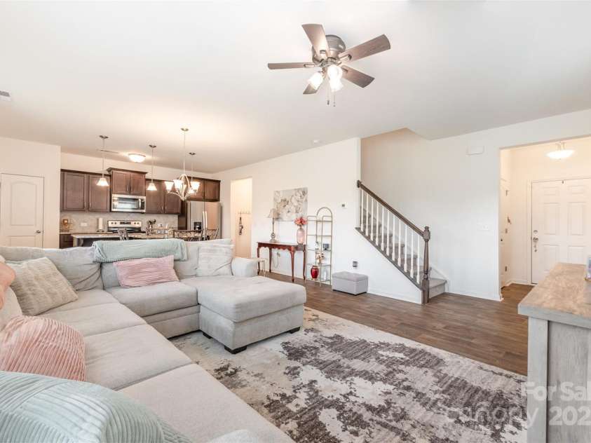 1111 Freeman View Drive, Albemarle, NC 28001.  MLS# CAR4278766, YatesRealty ID 25271. 
