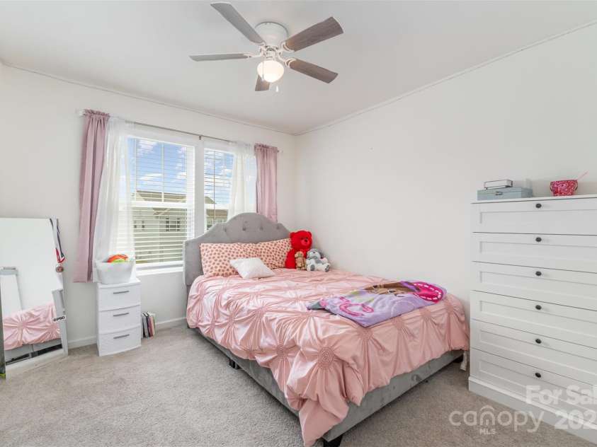 1111 Freeman View Drive, Albemarle, NC 28001.  MLS# CAR4278766, YatesRealty ID 25271. 