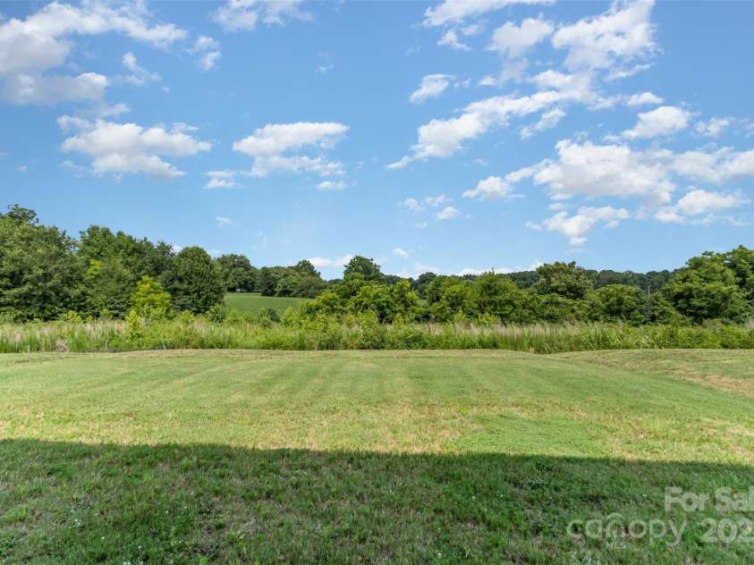 1111 Freeman View Drive, Albemarle, NC 28001.  MLS# CAR4278766, YatesRealty ID 25271. 
