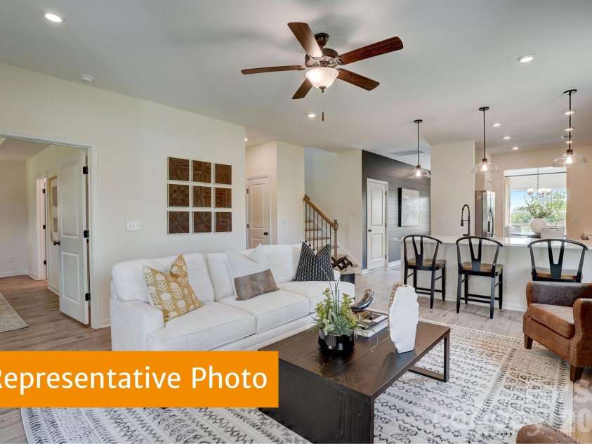 4231 Ruth Creek Court, Charlotte, NC 28216.  MLS# CAR4386354, YatesRealty ID 25271. 