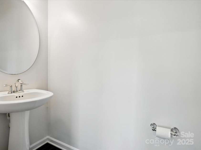 1000 Hudson Mill Drive, Waxhaw, NC 28173.  MLS# CAR4280177, YatesRealty ID 25273. 