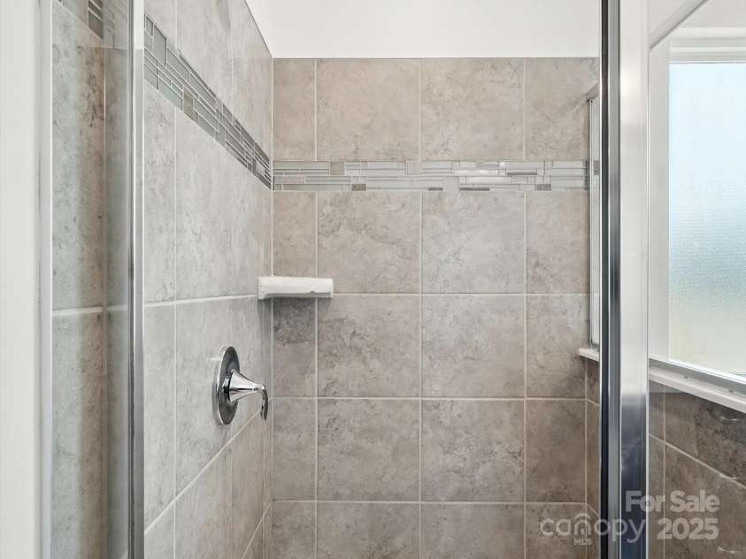 1000 Hudson Mill Drive, Waxhaw, NC 28173.  MLS# CAR4280177, YatesRealty ID 25273. 