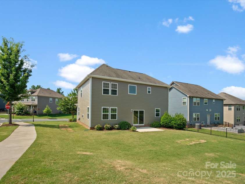 1000 Hudson Mill Drive, Waxhaw, NC 28173.  MLS# CAR4280177, YatesRealty ID 25273. 