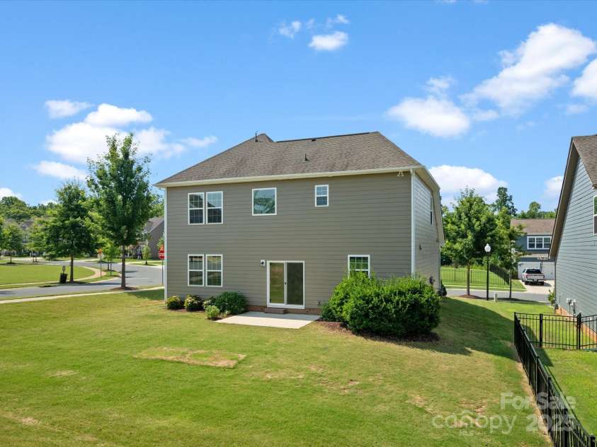 1000 Hudson Mill Drive, Waxhaw, NC 28173.  MLS# CAR4280177, YatesRealty ID 25273. 